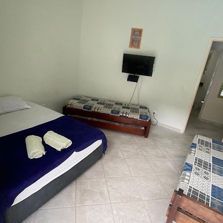 Pousada do Tio Cido - 50 metros da praia da Enseada Guarujá Quarto foto